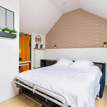 Proche Des Transports Apartment *